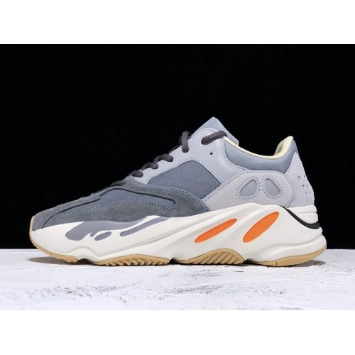 AD Yeezy Boost 700 Magnet FV9922